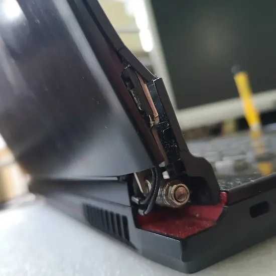 Service Laptop Bucuresti Ilfov - Reparatii la domiciliu