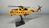 Macheta, jucarie elicopter metalica Agustawestland Aw101. 27 cm 1/72