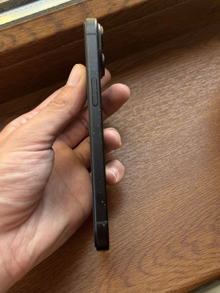 Iphone 15 256gb bat 87%