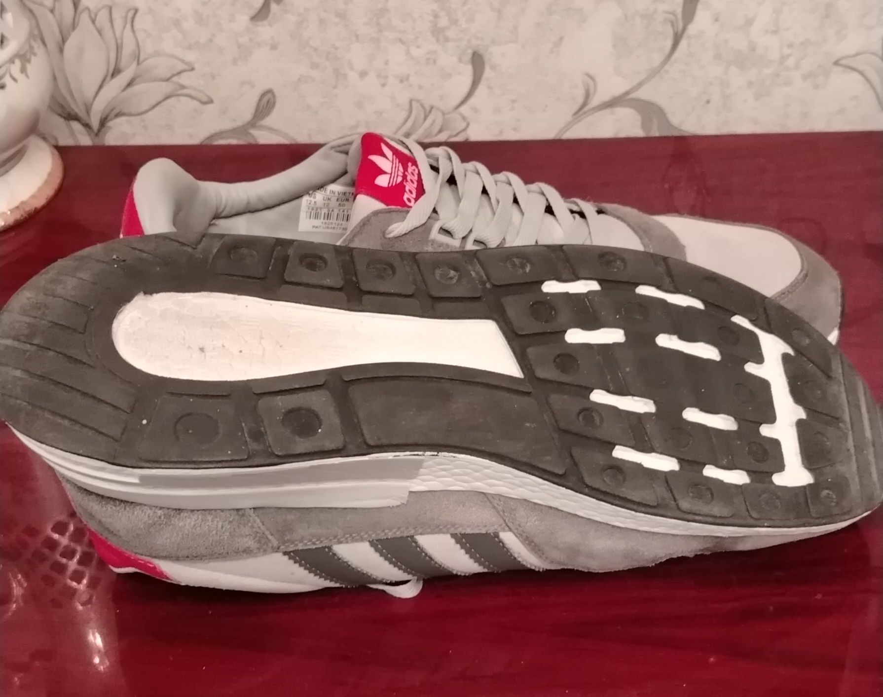 Недорого, 49 размер, красовки adidas. .