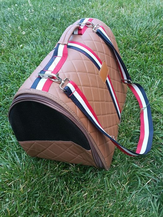 Geanta pt transport animale, aprobată pt zbor