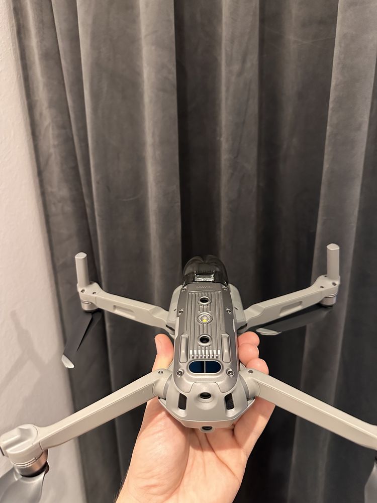 Drona DJI Mavic Air 2 Fly More Combo