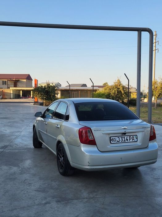 Chevrolet Lasetti 1.8