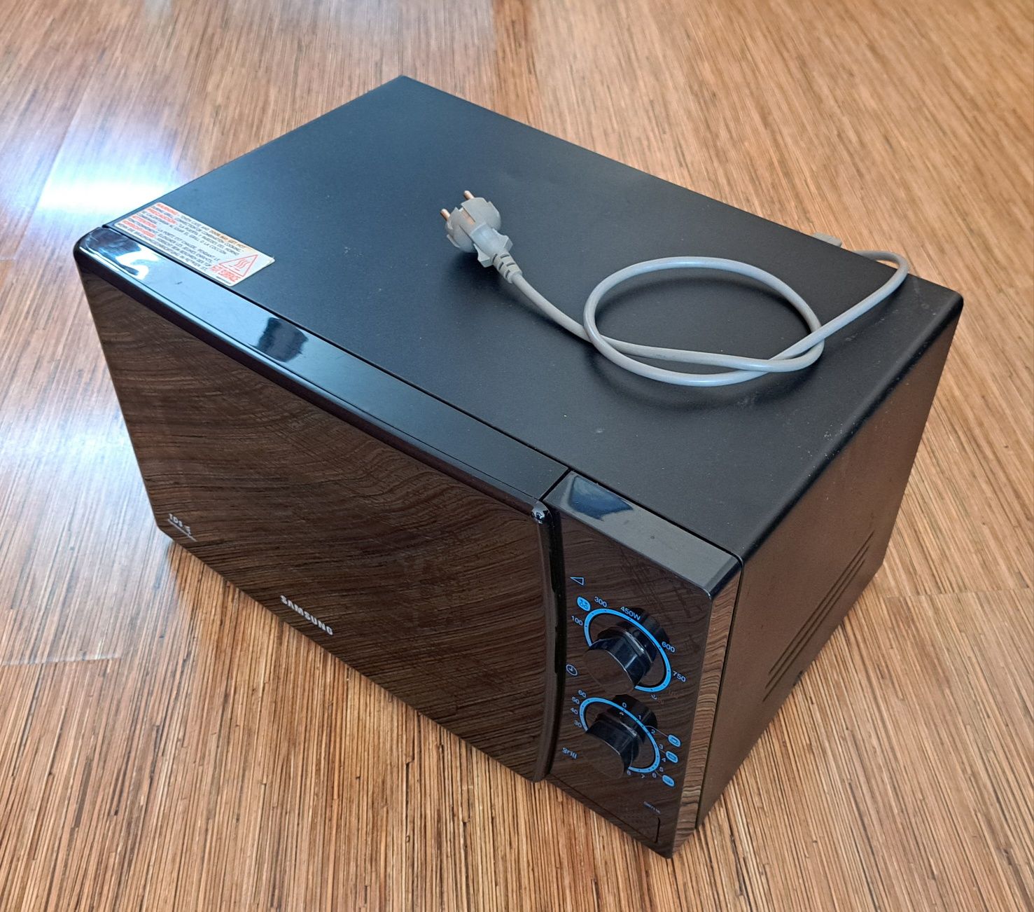 Samsung Модел GW71IK