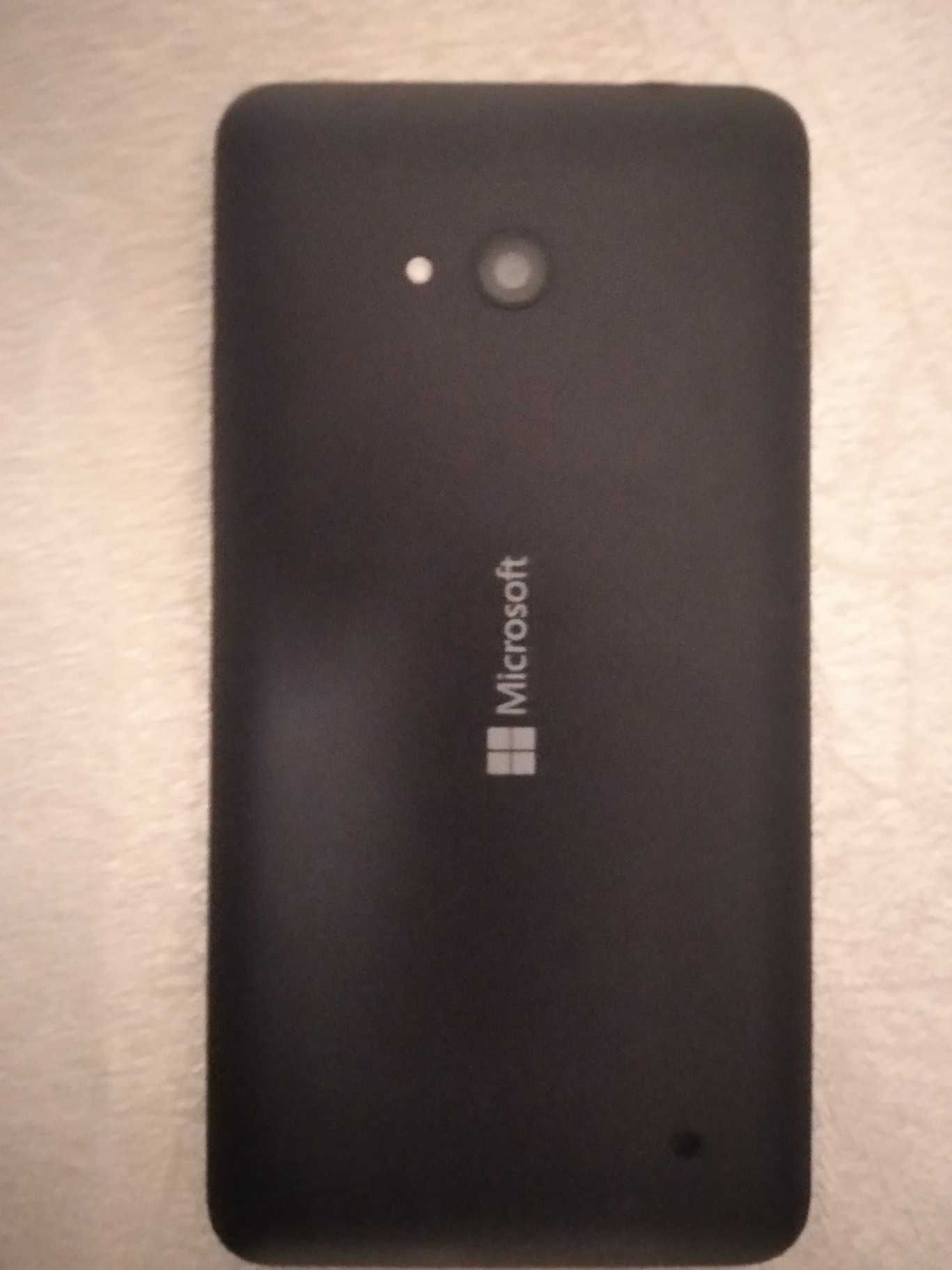 Смартфон Nokia Lumia 640 като нов с резервен капак и зарядно
