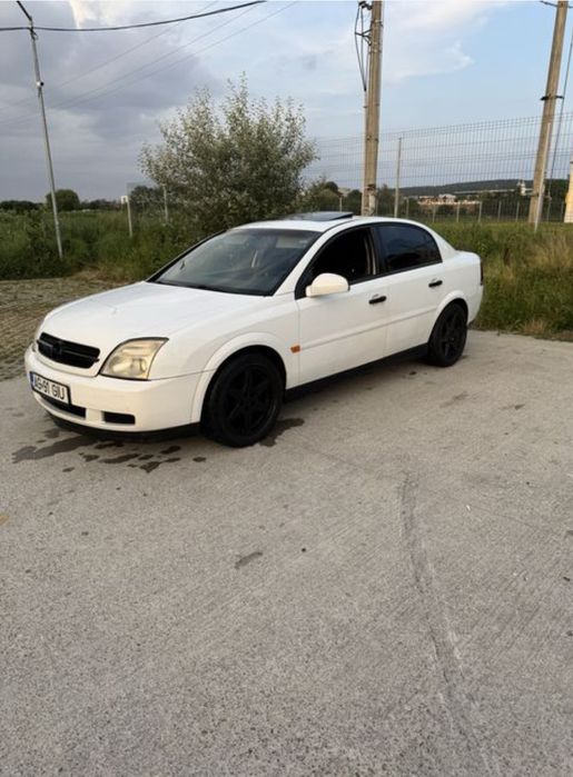 Proprietar vând Opel Vectra c 2.0 dth an 2003