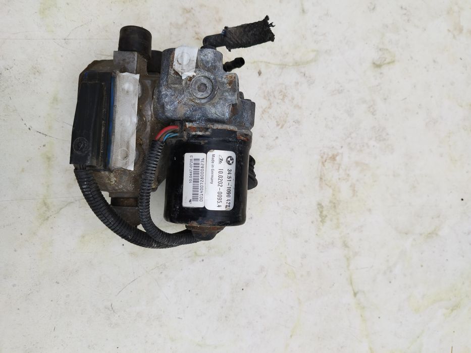 Части за BMW 318i