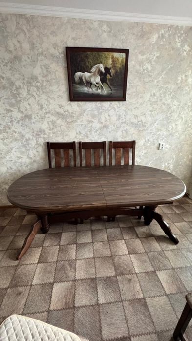 Продам стол новый!