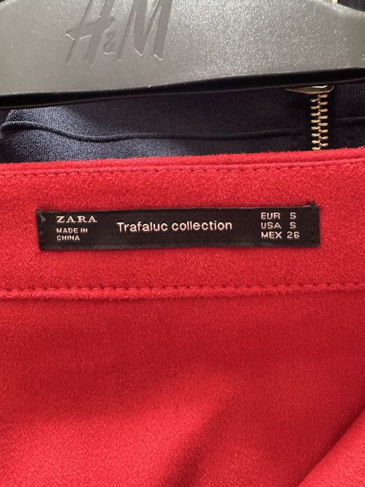 Fusta scurta, Zara Trafaliuc