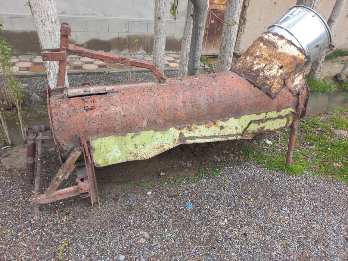 28 traktor  1  2  yildan beri yurmayapkan holat yaxshi balonlari yangi