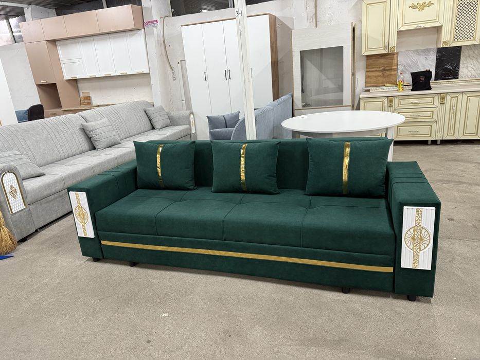 Мягкии мебель диван