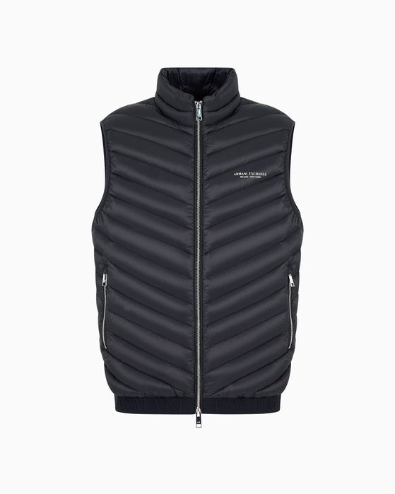 Мужские жилетка и куртки от Armani Exchange и Tommy Hilfiger