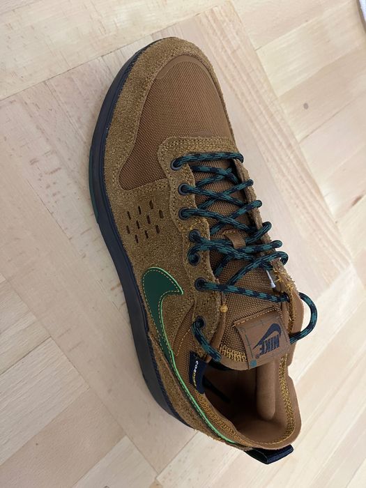 Pantofi sport Nike: model C1TY PRM și model SB PS8 mărimea 43