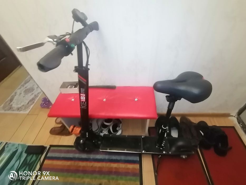 Продам электрасамокат kugoo m2.