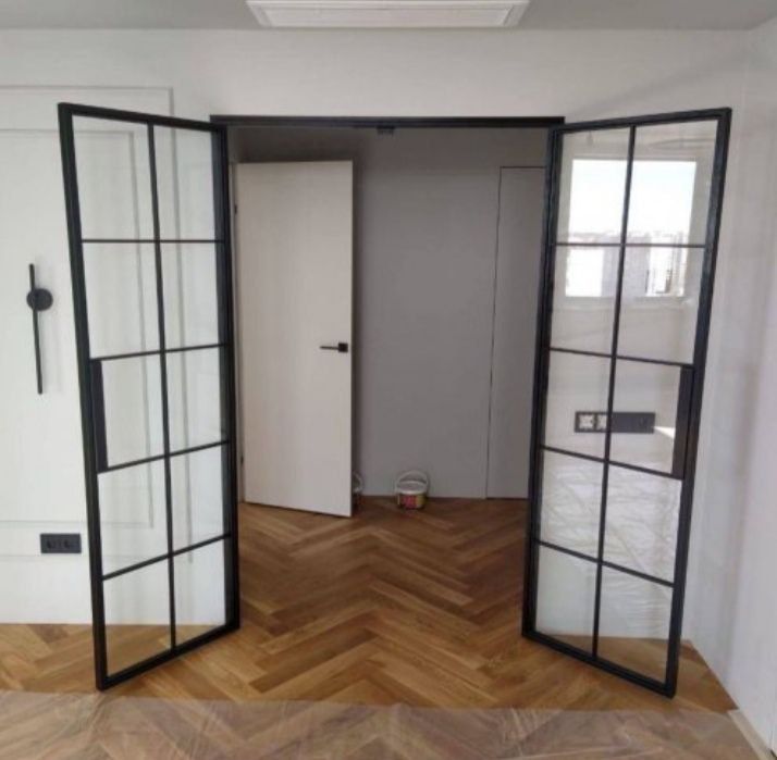 Зеркальная дверь/Дверь в гардеробную/ Межкомнатные раздвижные двери