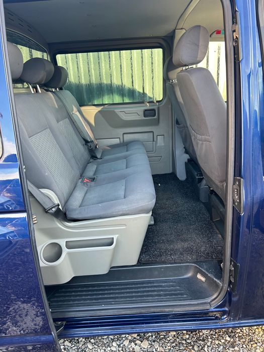 Vând Transporter 2010