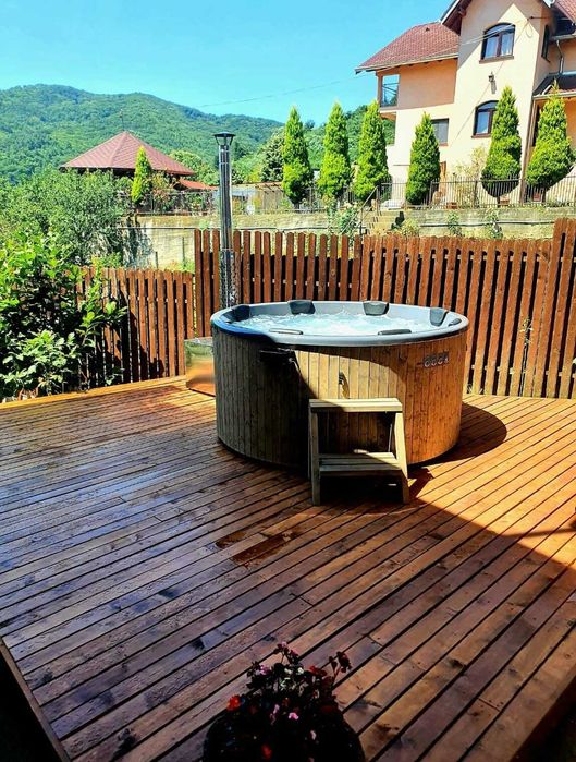 Cazare Calimanesti Caciulata Casa Ostrov