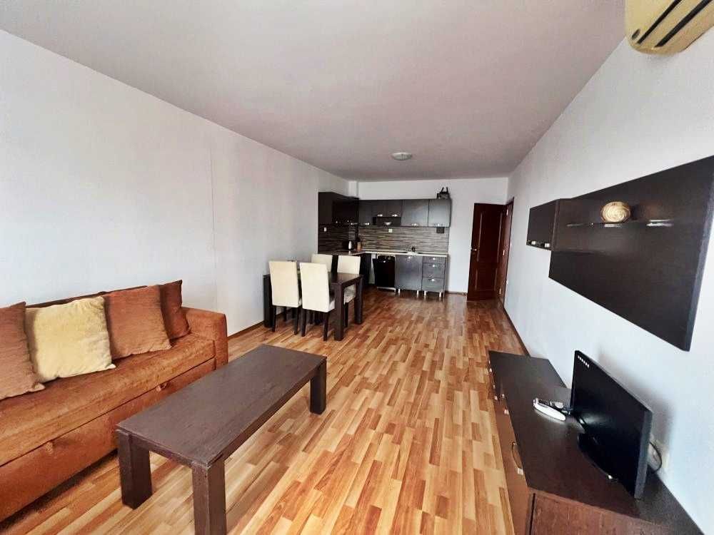 Продава се Двустаен апартамент в к.к. Слънчев бряг - 72 кв.м за 1139 €/кв.м - Снимка #1