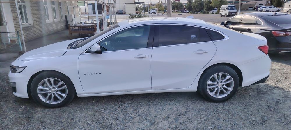Malibu2 2.4 sotiladi