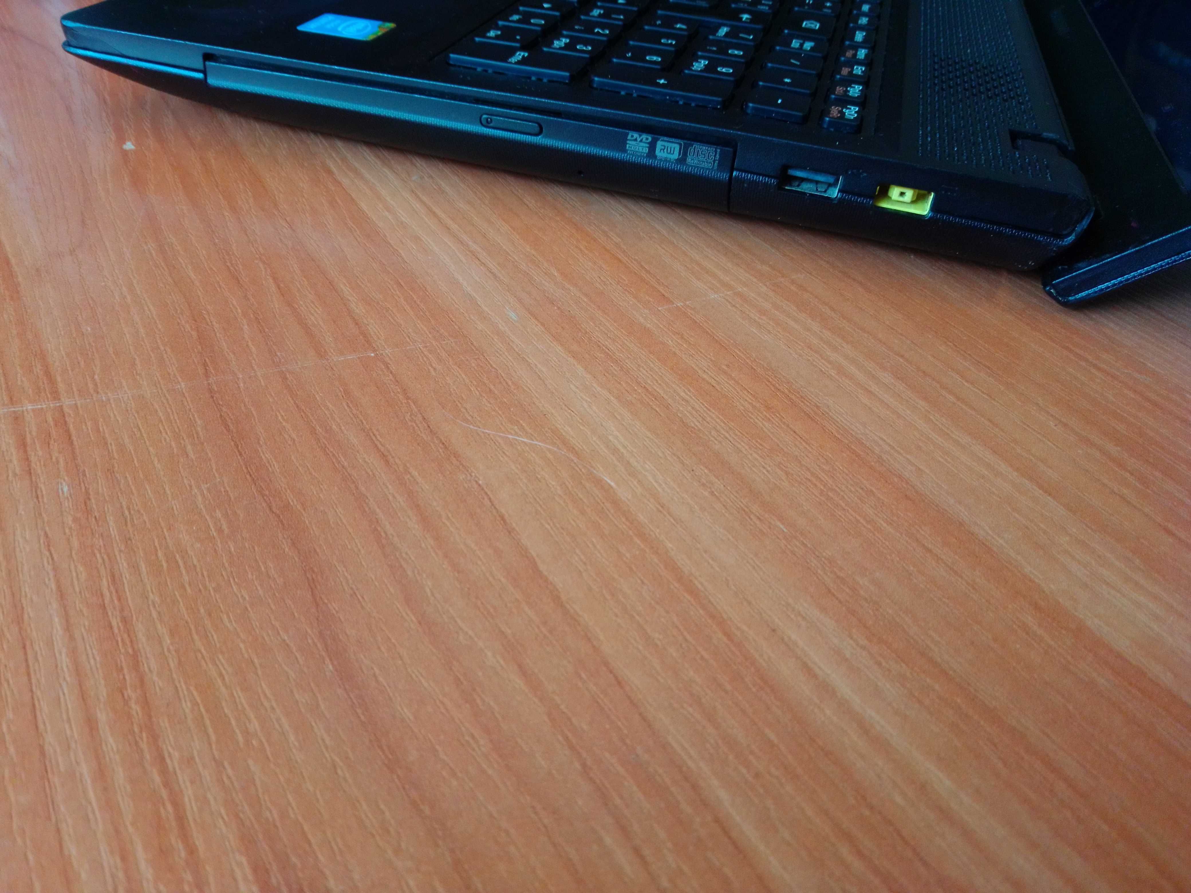 15.6' Lenovo Core™i5-4200M/8GB Ram/500 HDD 7200pm/ USB3.0