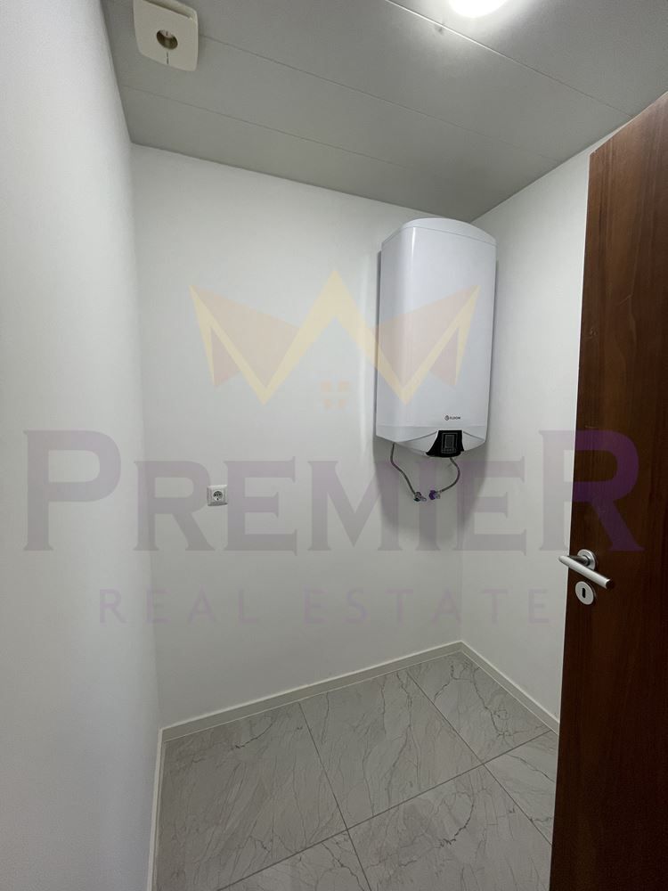 Продава се Тристаен апартамент в Варна, м-т Траката - 100 кв.м за 2280 €/кв.м - Снимка #8
