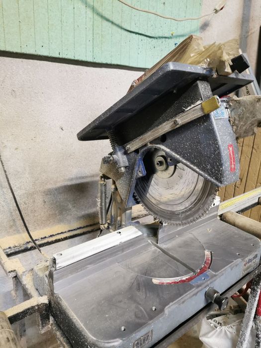 Машини за изработка на пвц / алуминиева дограма