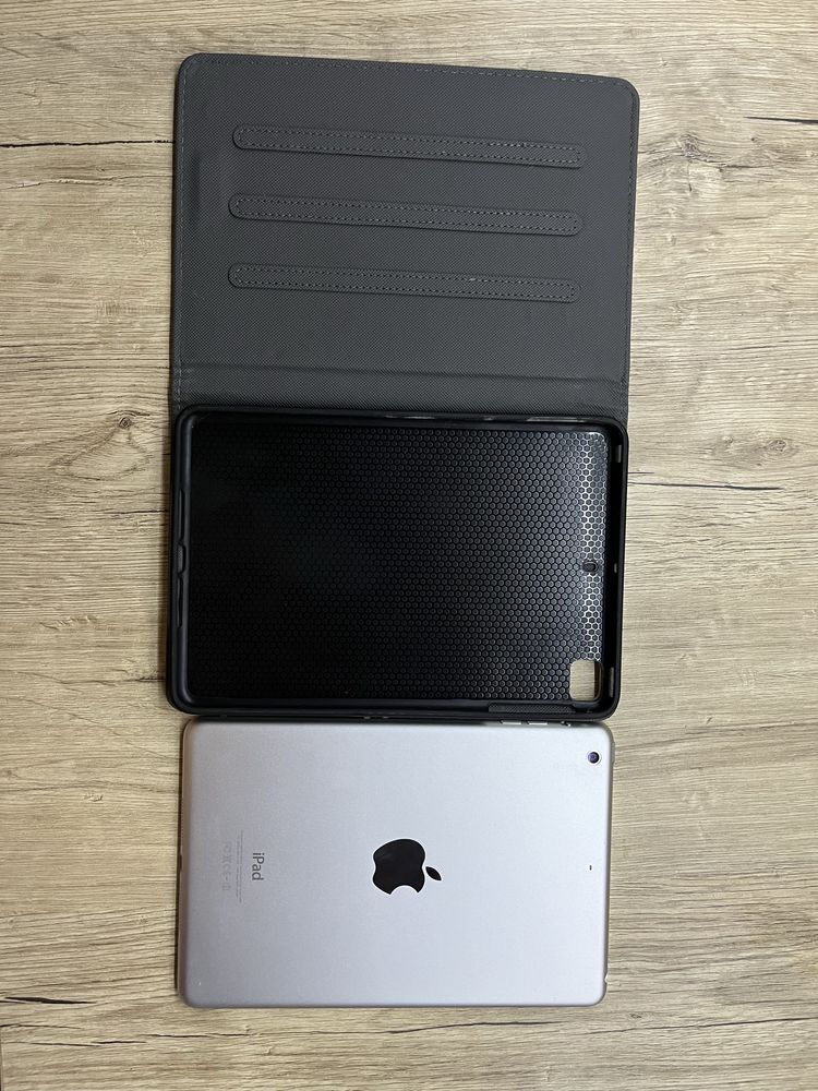 iPad Mini 2 , Silver , 32Gb