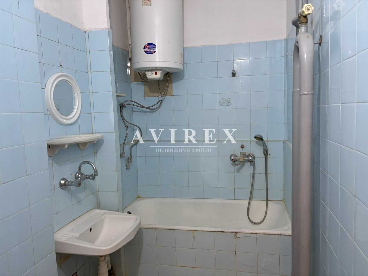 Продава се Тристаен апартамент в Пловдив, Каменица 2 - 90 кв.м за 1267 €/кв.м - Снимка #4