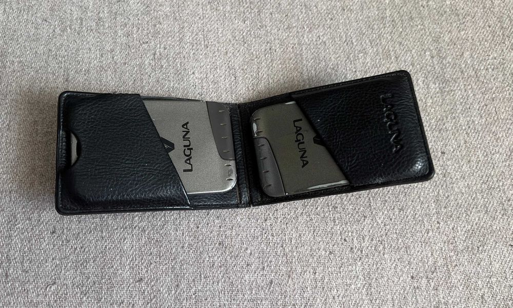 2 carduri cheie Renault Laguna II cu lame și husă piele originală