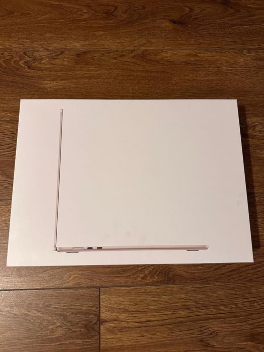 MacBook air 15 Inch