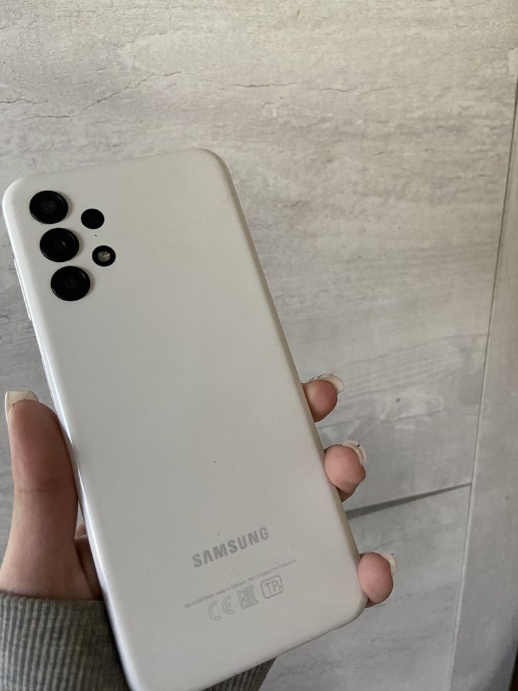 Samsung a13 в идеальном состоянии