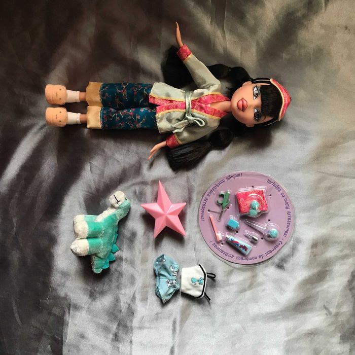 кукла братц Джейд slumber party 2024