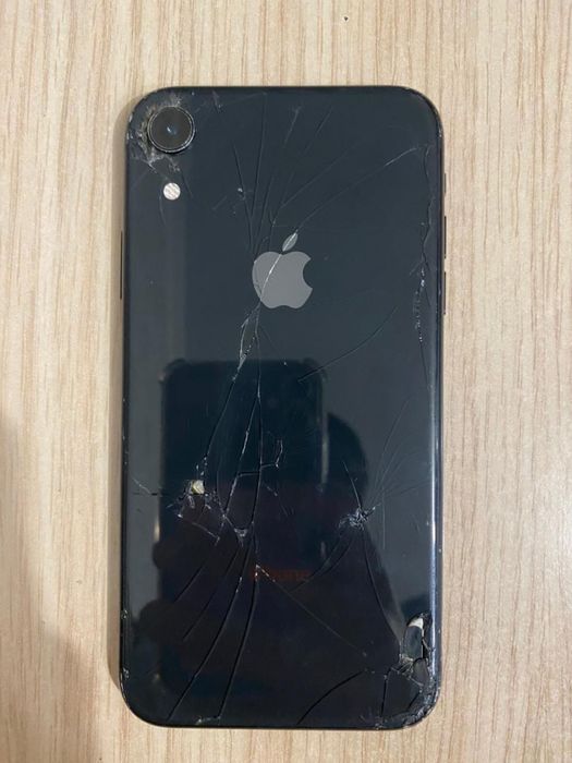 Айфон XR 64 гб акб 75