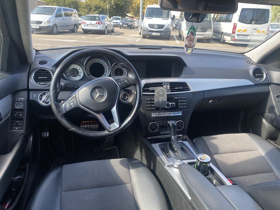 Vand /schimb Mercedes c220 Cdi 170cp facelift 2012