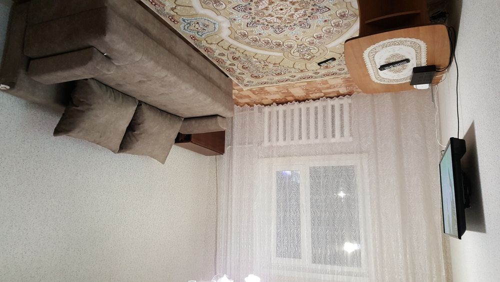 Сдам 1 ком. квартиру,проспект Н.Назарбаева 42,посуточно