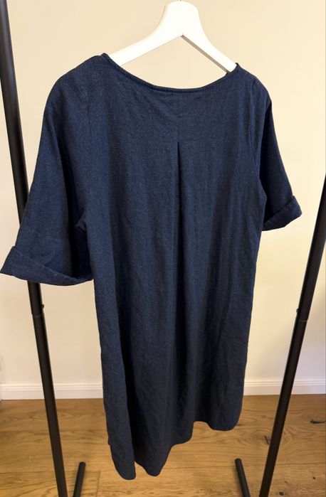 COS рокля от вълна с плисе