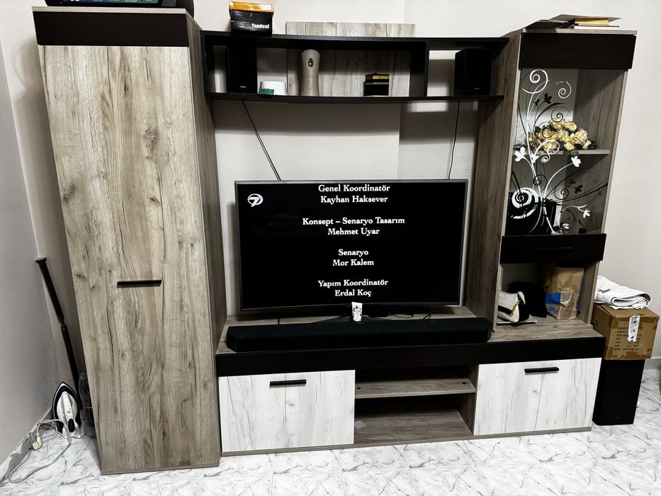 ТВ СКРИН ШКАФ 2.30 1.85