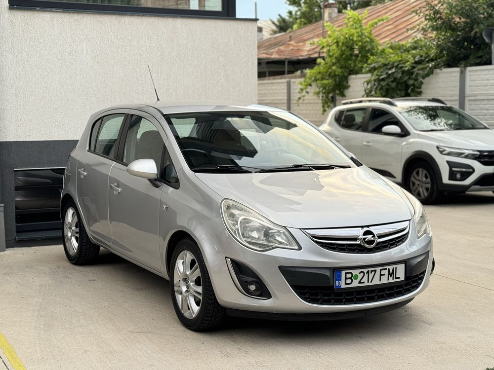 Opel Corsa • in stare Foarte buna •