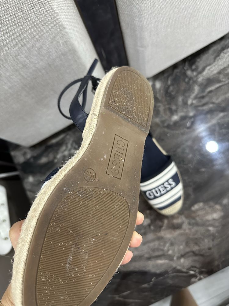Дамски еспадрили Guess