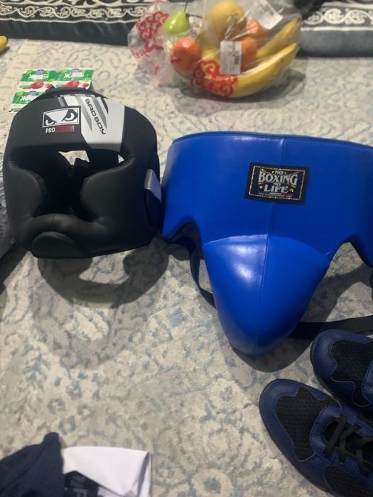 Продам шлем и бандаж