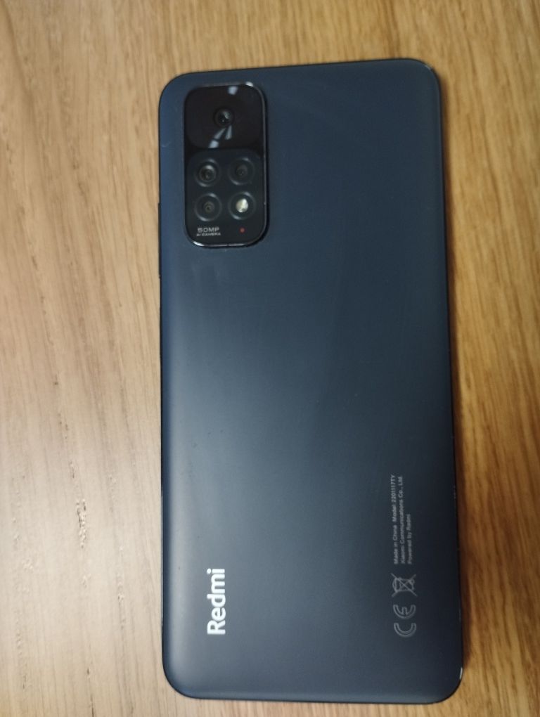 Vând Xiaomi Redmi Note 11 cu garanție Vodafone