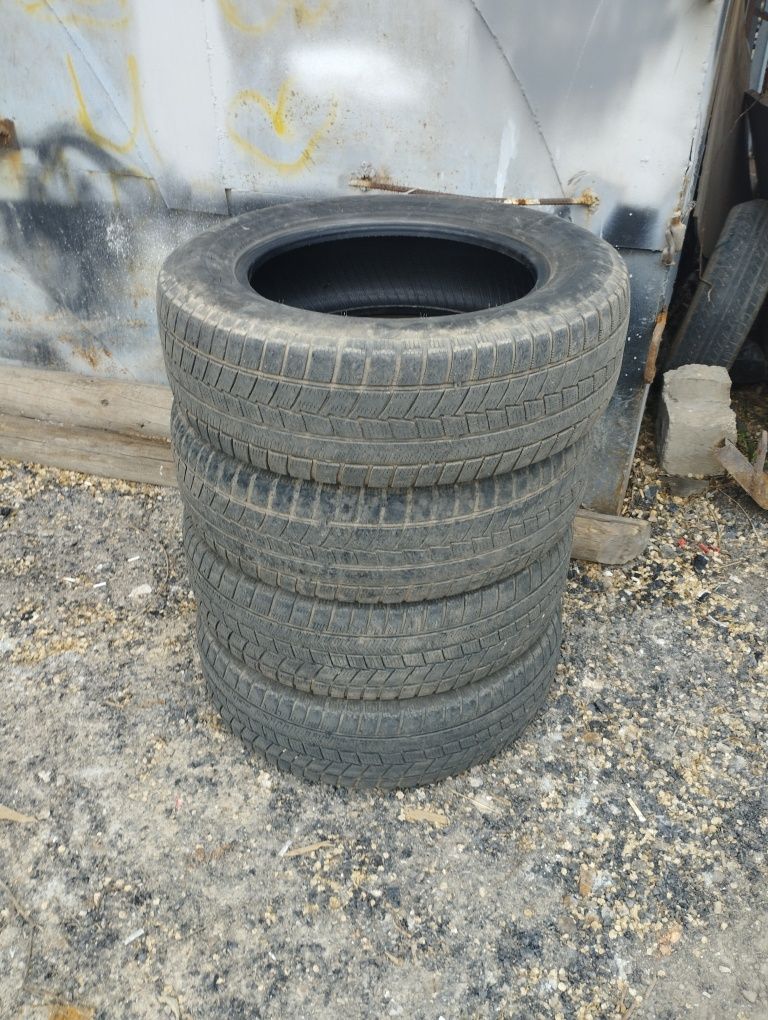 Продам шины Б/у Китай