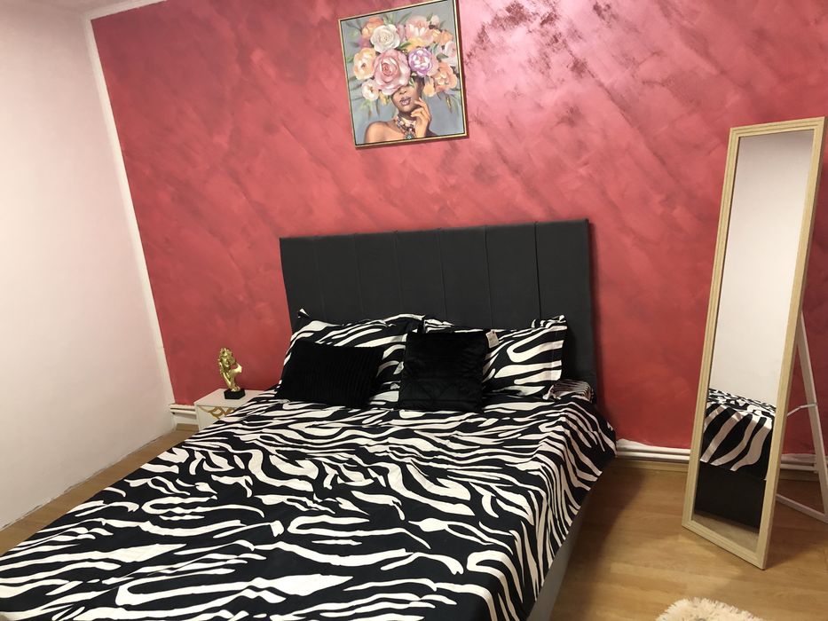 Vand pat cu saltea, noi nefolosite