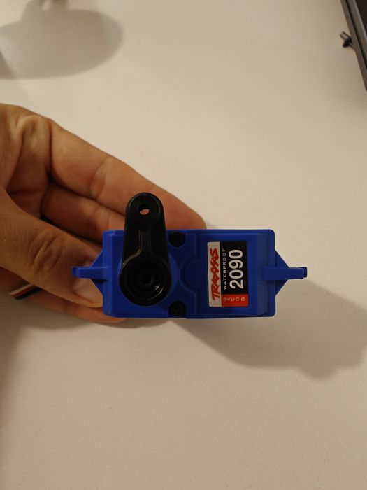 Servomotor Traxxas 2090 nou