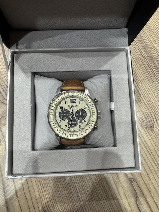 Японские часы CITIZEN ECO-DRIVE на солнечной энергии