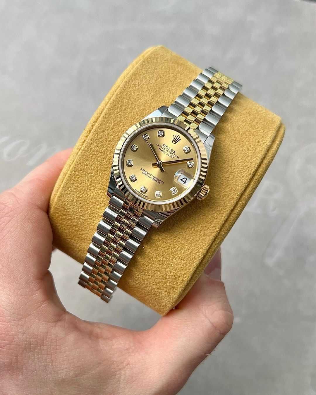 Дамски / Часовници 31mm двуцветен