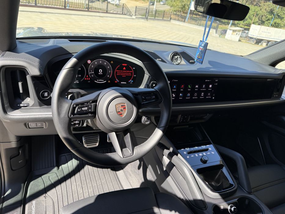Porsche Cayenne S 2023 475 cp pretul include tva deductibil