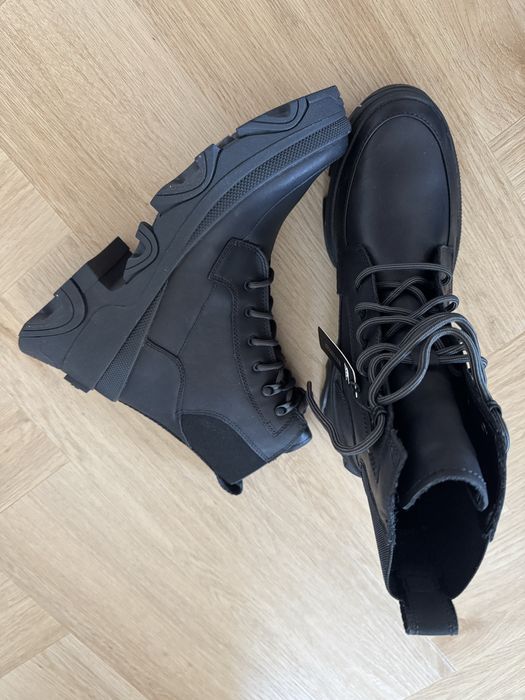 Ghete waterproof, din piele, Sorel, marime 39 (US 8.5), noi, cu cutie