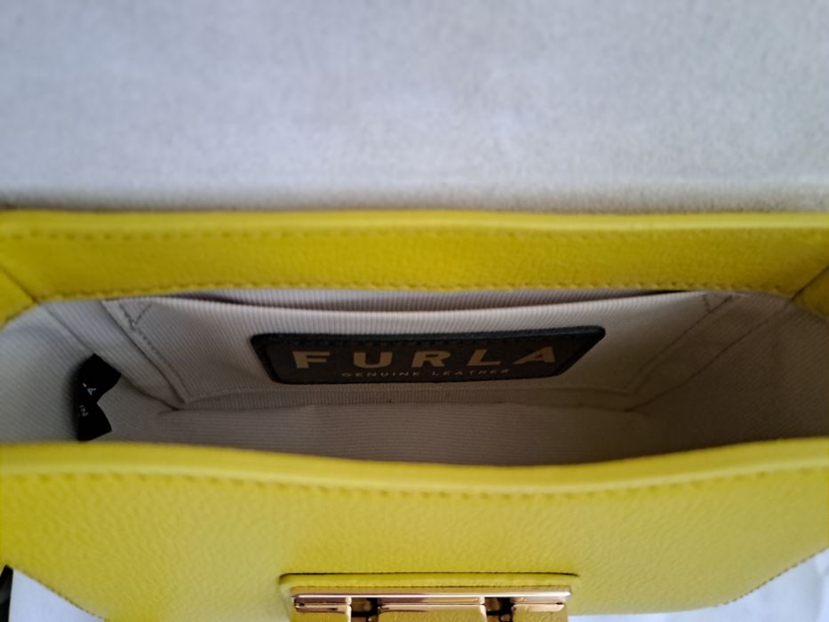 Чанта Furla естествена кожа