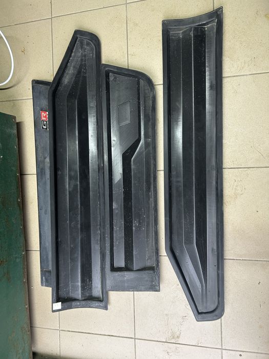 Ornamente laterale usi Toyota Hilux